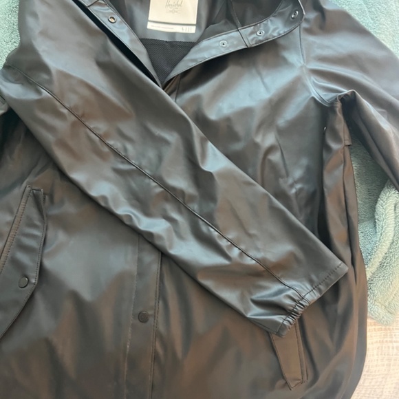 Herschel Rain Jacket - Picture 3 of 3